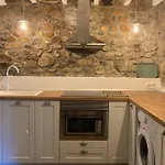 Casa Utopia 1 *