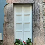 Casa Utopia 1 *