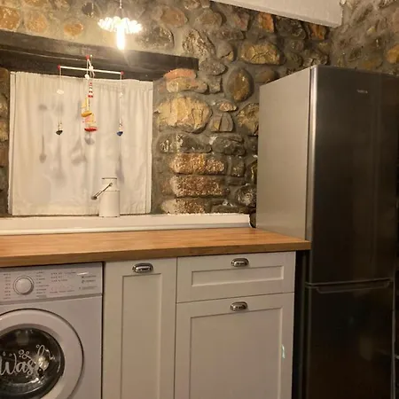 Casa Utopia 1 *